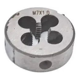 Плашка М7х1,0мм 9 ХС 15641